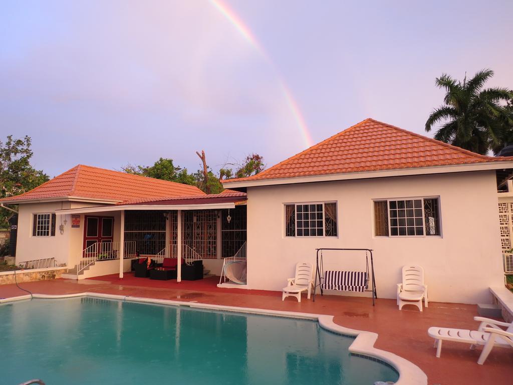 The Retreat @ A Piece Of Paradise Bed and Breakfast Montego Bay Eksteriør billede
